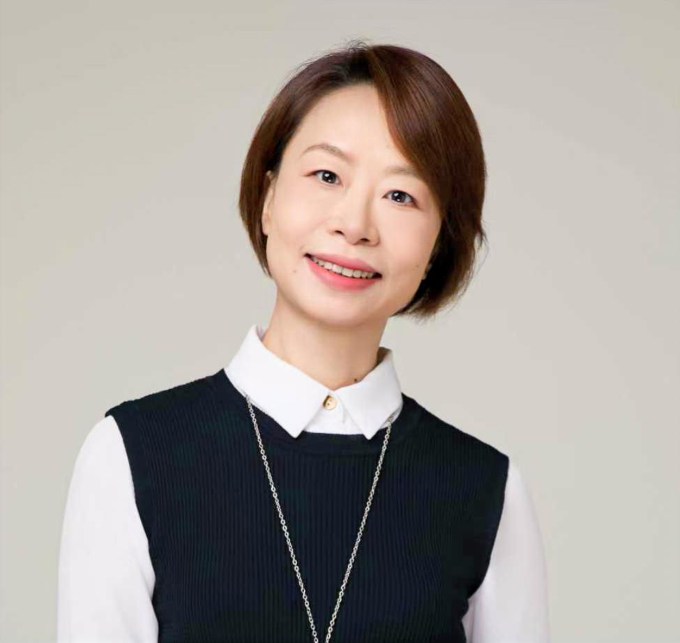Ms. Alice cheung